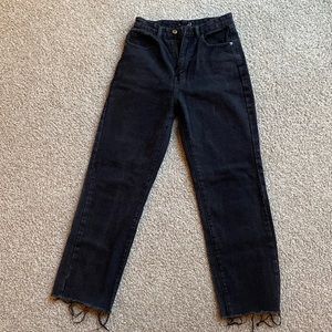 Pretty Little Thing Straight Leg Black Jeans